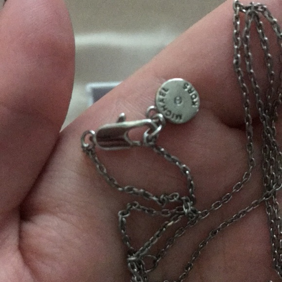 Authentic Michael kors necklace - Picture 6 of 11